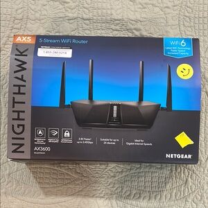Net gear nighthawk  wifi router
